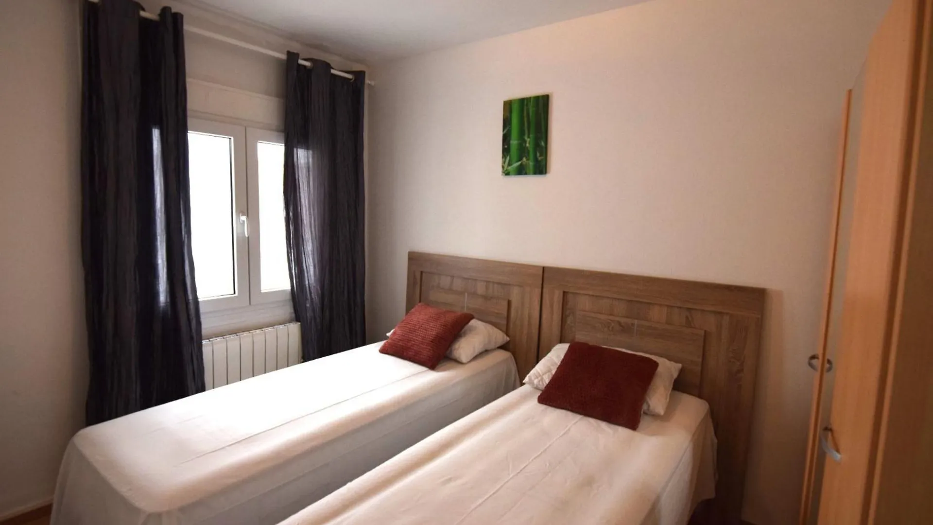Apartamento Con Vistas Canal Ref 114 Empuriabrava